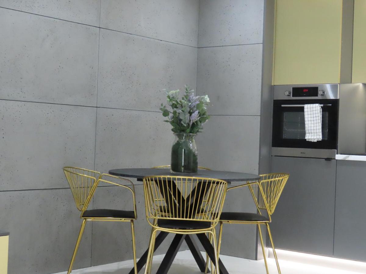 El Apartments - Polaris พอซนาน ภายนอก รูปภาพ