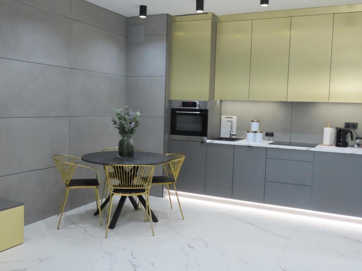 El Apartments - Polaris พอซนาน ภายนอก รูปภาพ