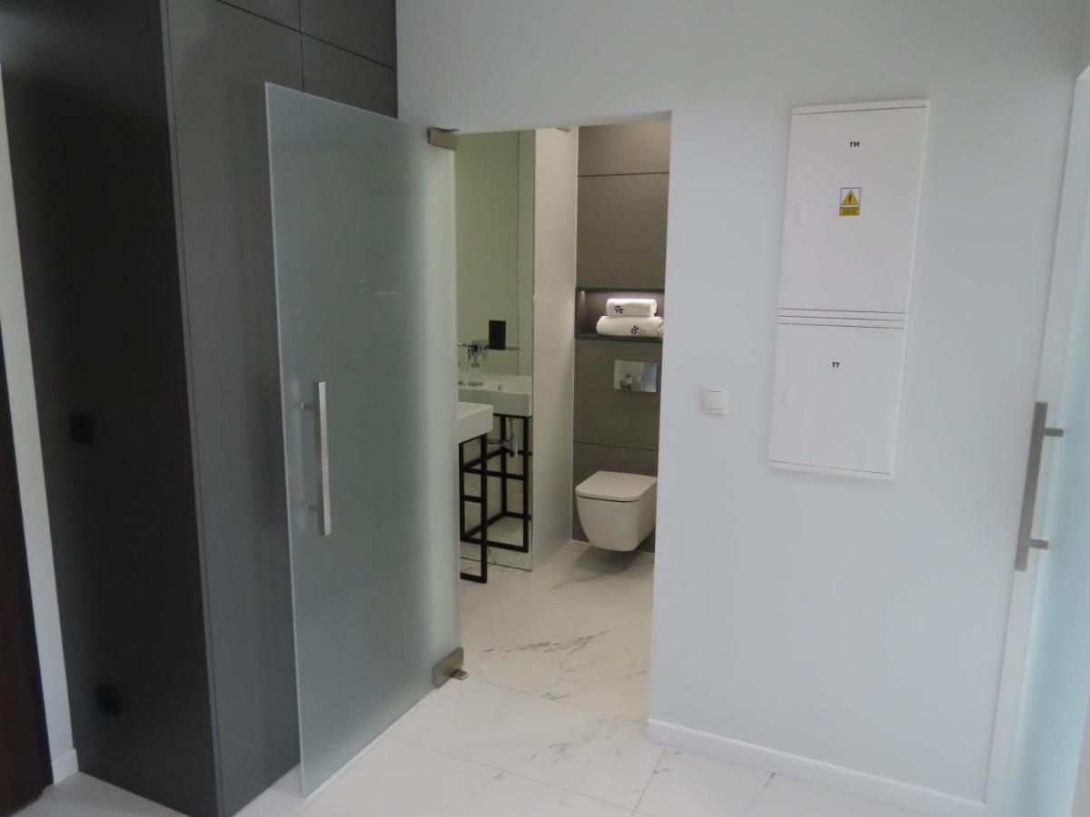 El Apartments - Polaris พอซนาน ภายนอก รูปภาพ