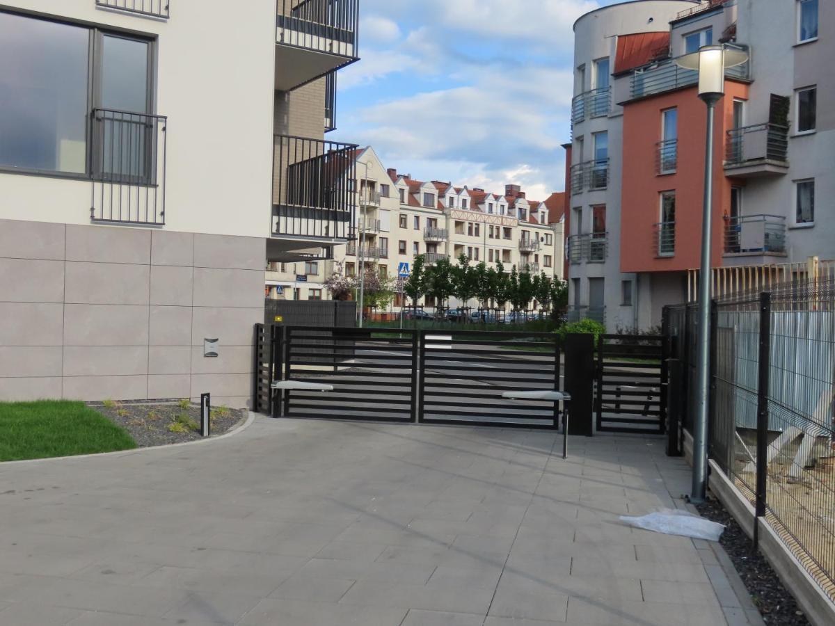 El Apartments - Polaris พอซนาน ภายนอก รูปภาพ