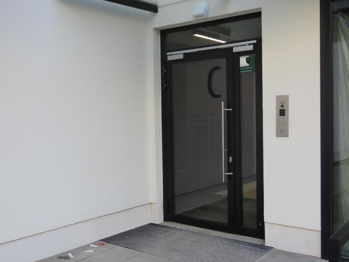 El Apartments - Polaris พอซนาน ภายนอก รูปภาพ